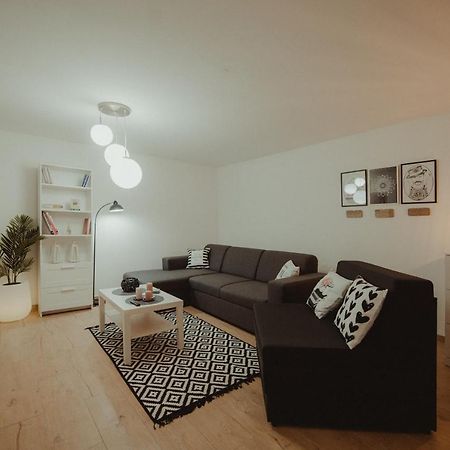 Kucica Apartman Ðakovo Kültér fotó
