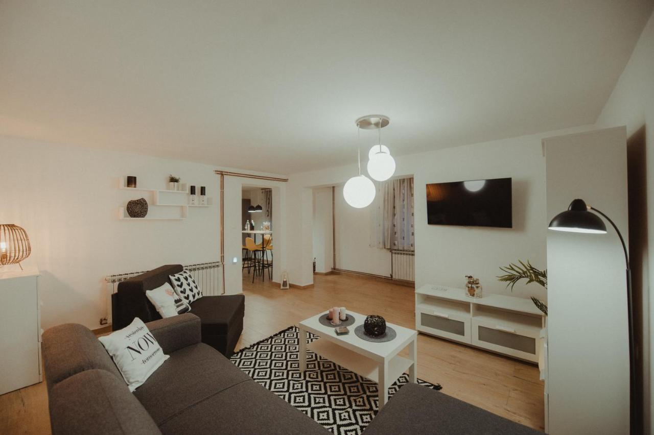 Kucica Apartman Ðakovo Kültér fotó