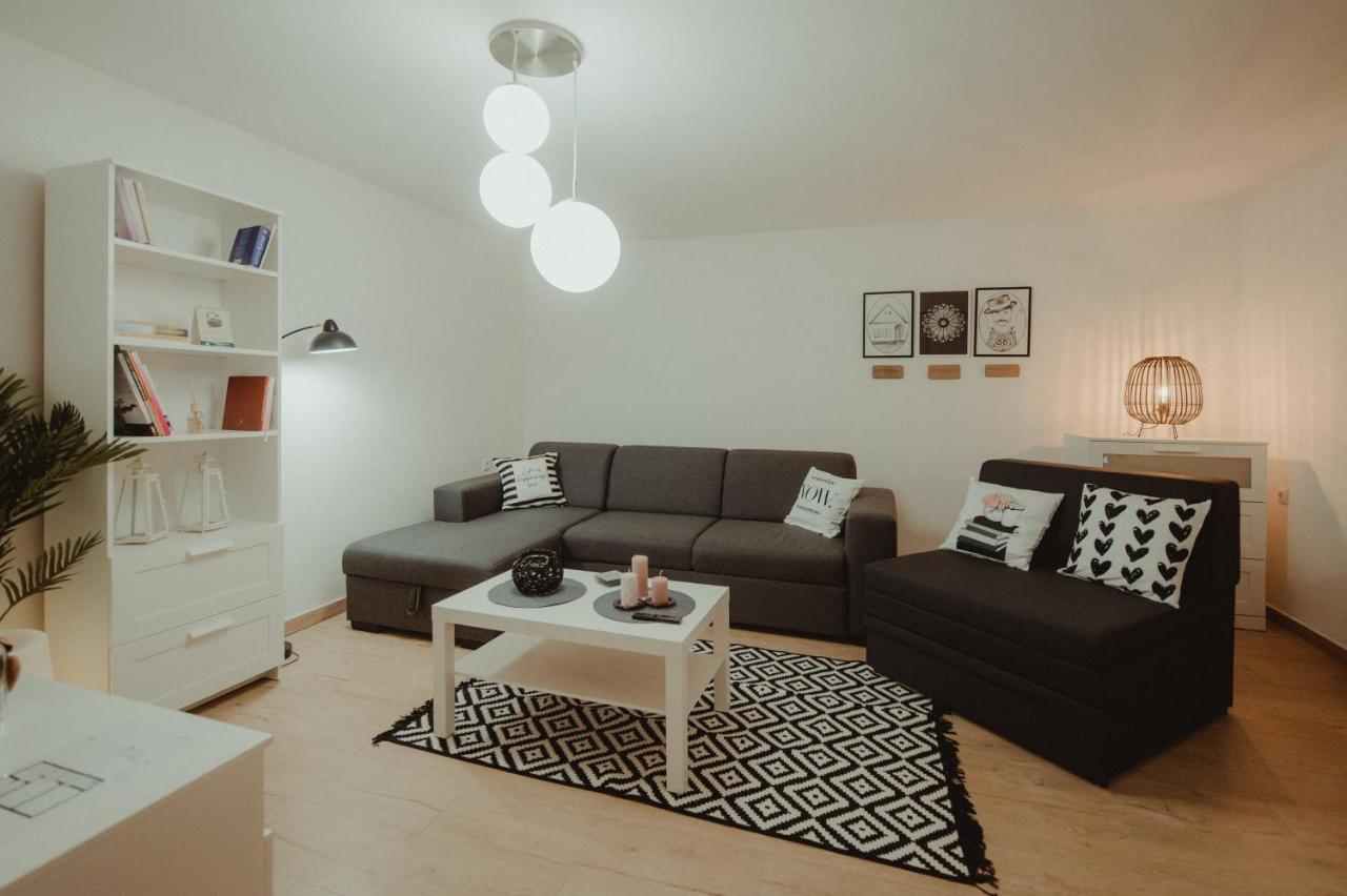Kucica Apartman Ðakovo Kültér fotó